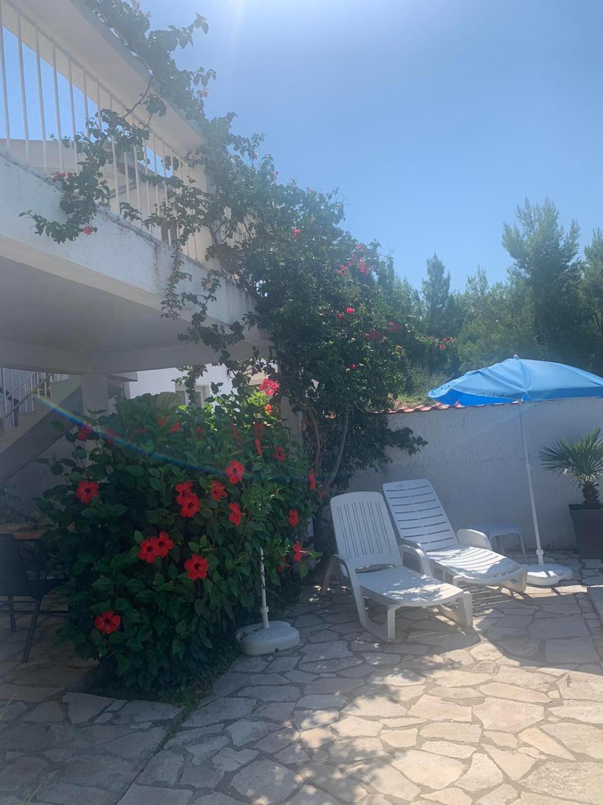 Brankas Apartments Бар Экстерьер фото