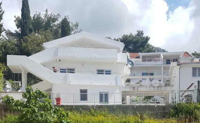 Brankas Apartments Бар Экстерьер фото