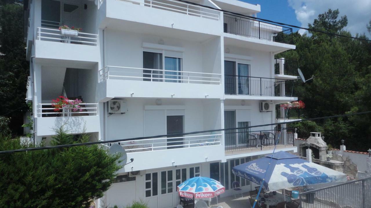 Brankas Apartments Бар Экстерьер фото